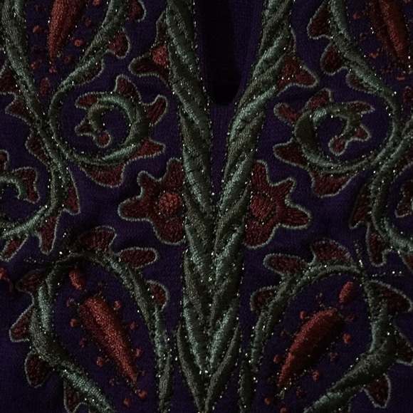 Bob Mackie Wearable Art Regal Purple Med Top NWOT - Picture 3 of 8